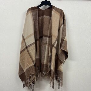 Plaid Fringe Shawl in Brown and Tan